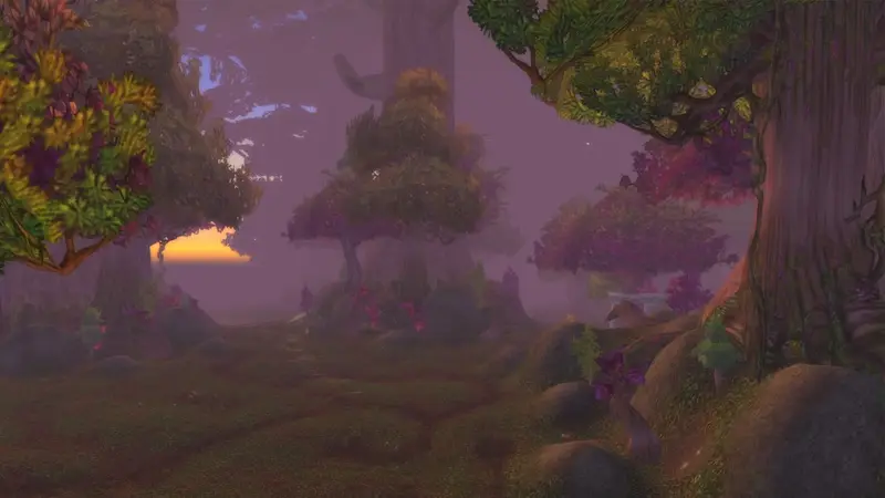 Das Eschental im klassischen Azeroth: ein Wald in violettem Abendlicht